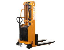 半電動堆高車(窄腿覆蓋式)